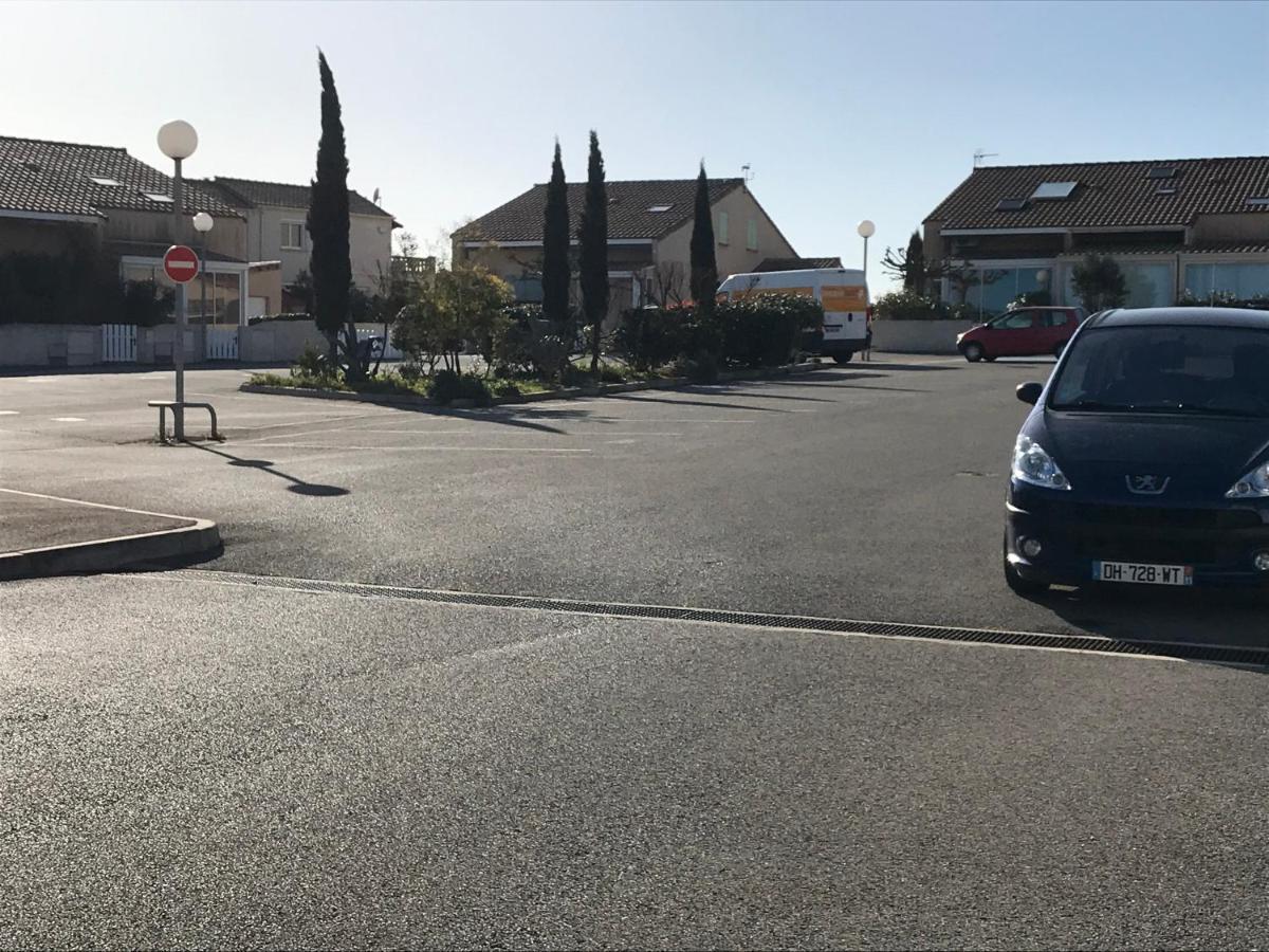 Saint-Pierre-La-Mer - Narbonne Plage Location T3 Climatisee Екстер'єр фото