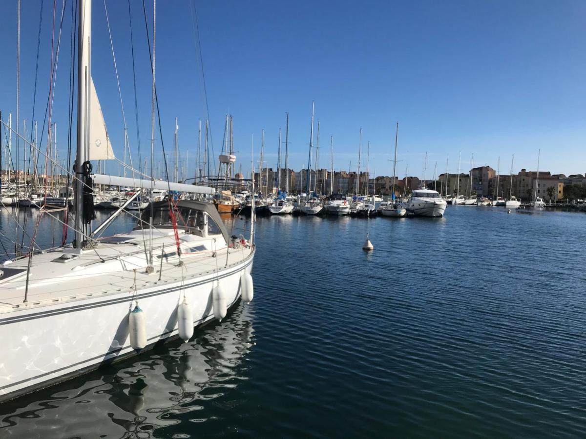 Saint-Pierre-La-Mer - Narbonne Plage Location T3 Climatisee Екстер'єр фото